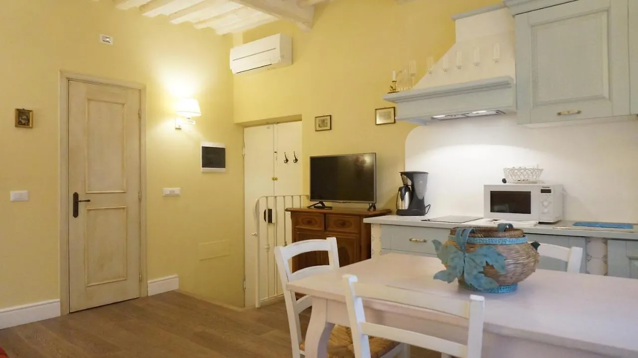 Silvia Apartment Lucca