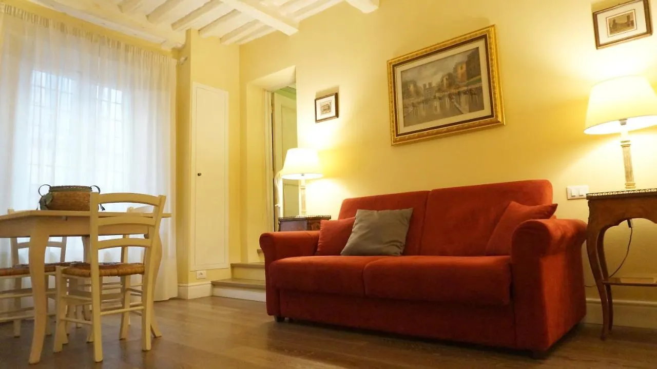 Silvia Apartment Lucca